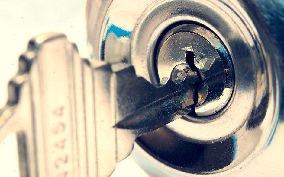  changement de serrure prix Coubron